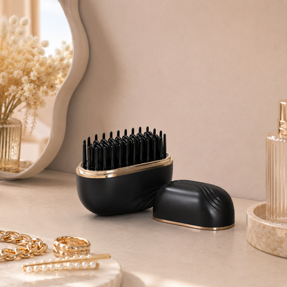 Portable cordless hair straightener